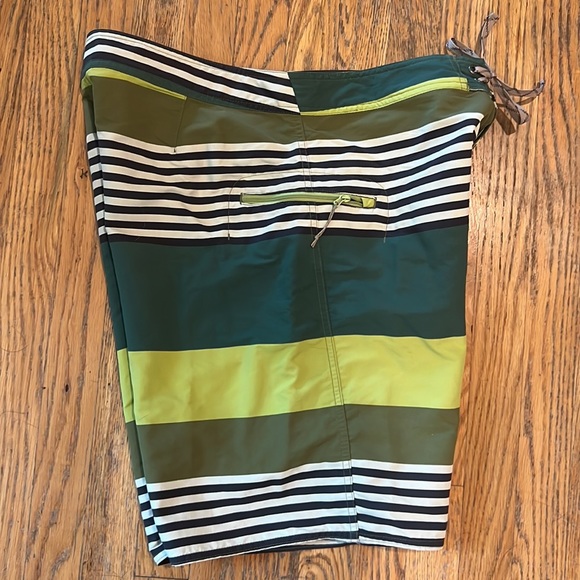 Patagonia board shorts - Picture 5 of 9